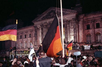 10 bekloppte Fakten zum Tag der deutschen Einheit!